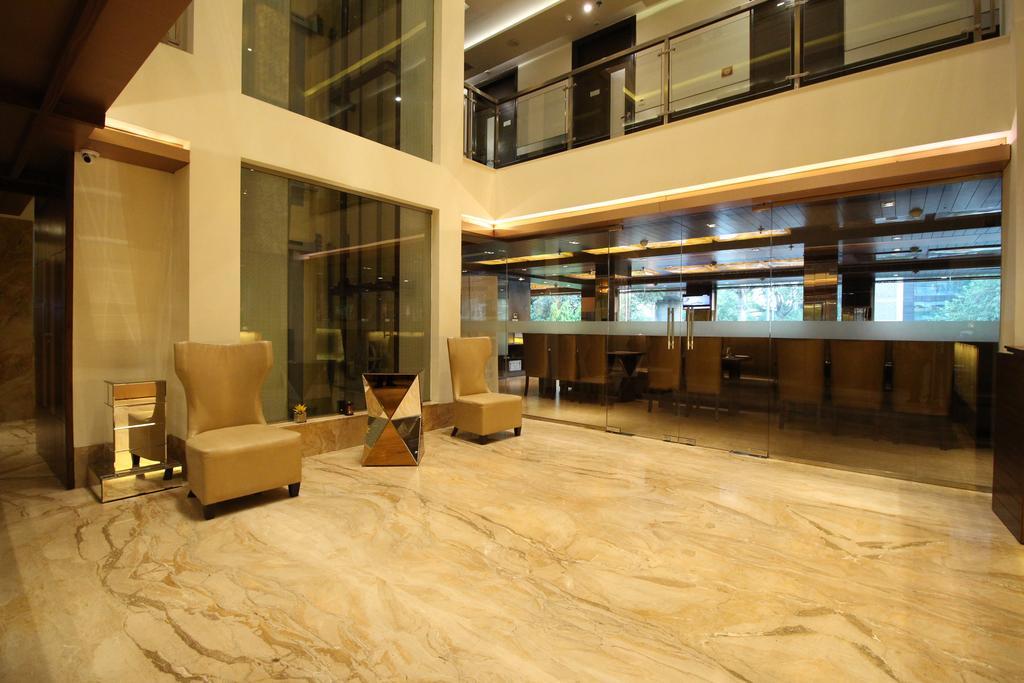 Hotel Golden Grand Дели Экстерьер фото
